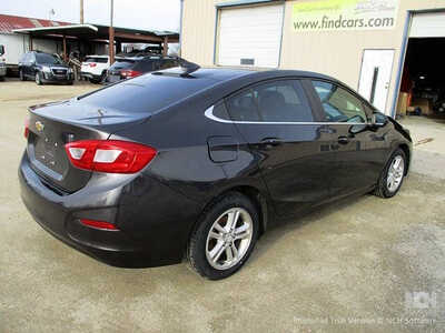 2017 Chevrolet Cruze, $6995. Photo 3