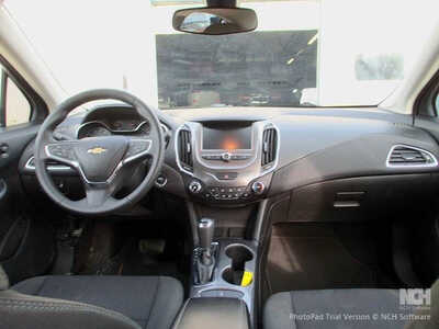 2017 Chevrolet Cruze, $6995. Photo 7
