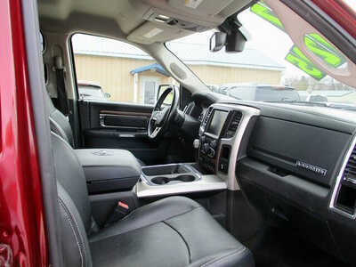 2017 RAM 1500 Crew Cab, $17295. Photo 5