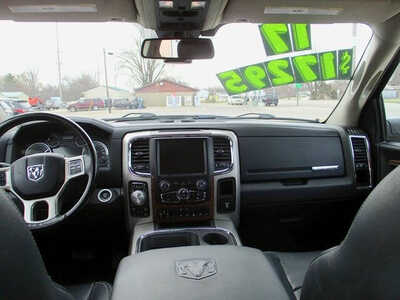 2017 RAM 1500 Crew Cab, $17295. Photo 6
