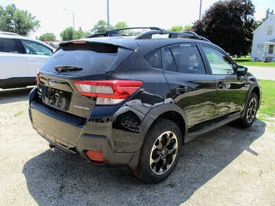 2022 Subaru Crosstrek, $17995. Photo 4