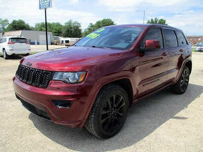 2021 Jeep Grand Cherokee, $17995. Photo 2