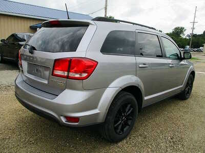 2019 Dodge Journey, $8995. Photo 4