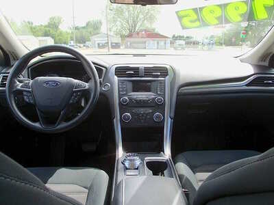 2017 Ford Fusion, $7995. Photo 6