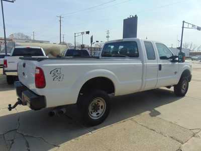 2015 Ford F250 Ext Cab, $21995. Photo 5