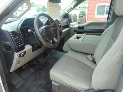 2016 Ford F150 Crew Cab, $17995. Photo 11