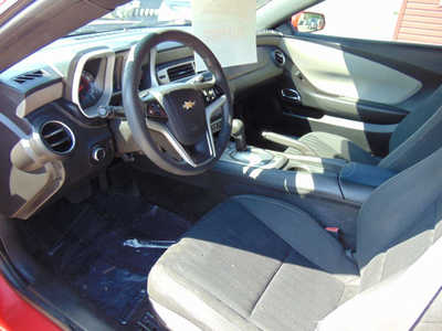 2014 Chevrolet Camaro, $10995. Photo 9