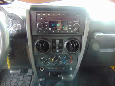 2008 Jeep Wrangler Unlimited, $11995. Photo 11