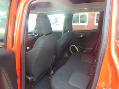 2016 Jeep Renegade, $11995. Photo 9