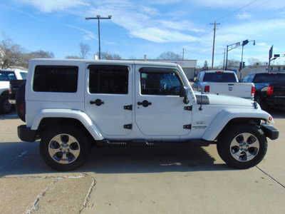 2016 Jeep Wrangler Unlimited, $21995. Photo 4