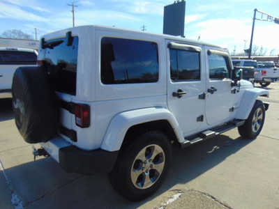 2016 Jeep Wrangler Unlimited, $21995. Photo 5