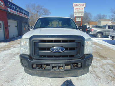 2014 Ford F250 Ext Cab, $14995. Photo 2