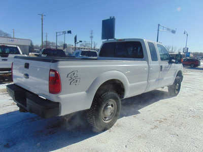 2014 Ford F250 Ext Cab, $14995. Photo 3