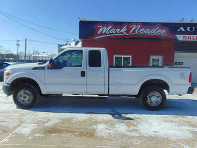 2014 Ford F250 Ext Cab, $14995. Photo 6