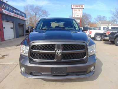 2014 RAM 1500 Ext Cab, $13995. Photo 2