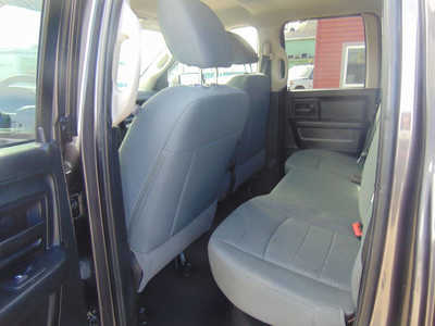 2014 RAM 1500 Ext Cab, $13995. Photo 9
