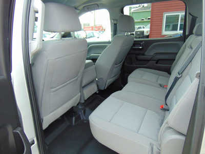 2018 Chevrolet 1500 Crew Cab, $22995. Photo 9