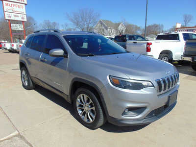 2019 Jeep Cherokee, $11995. Photo 3