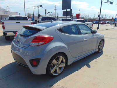 2014 Hyundai Veloster, $11995. Photo 5