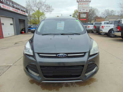 2016 Ford Escape, $10995. Photo 2