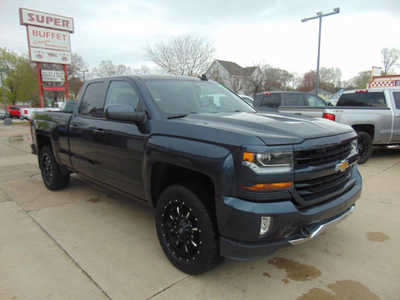 2017 Chevrolet 1500 Ext Cab, $18995. Photo 3