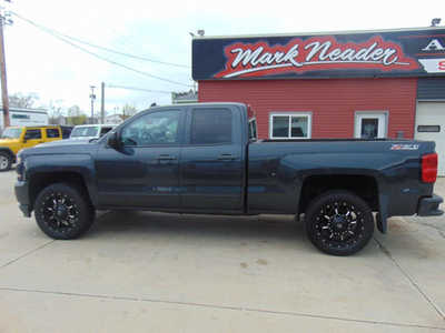 2017 Chevrolet 1500 Ext Cab, $18995. Photo 8