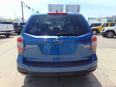 2016 Subaru Forester, $12995. Photo 6