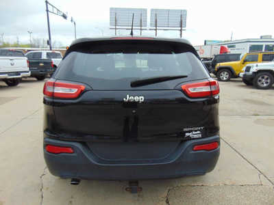 2014 Jeep Cherokee, $7995. Photo 6