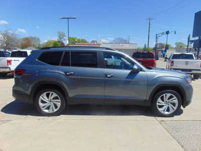2021 Volkswagen Atlas, $16995. Photo 4