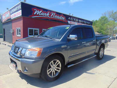 2014 Nissan Titan, $11995. Photo 1