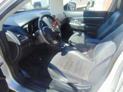 2018 Mitsubishi Outlander, $8995. Photo 11