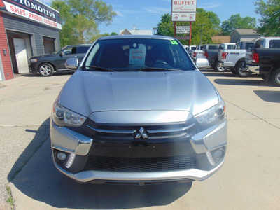 2018 Mitsubishi Outlander, $8995. Photo 2