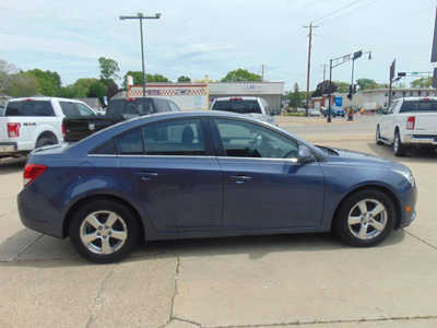 2014 Chevrolet Cruze, $6995. Photo 4