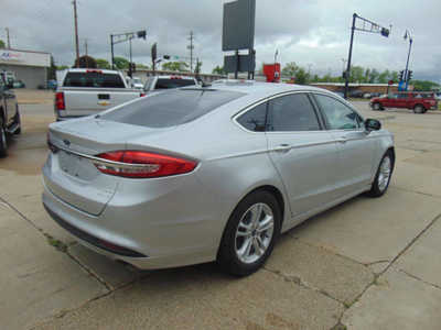 2018 Ford Fusion, $9995. Photo 3