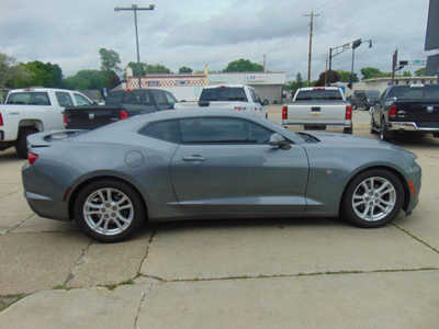 2020 Chevrolet Camaro, $19995. Photo 4