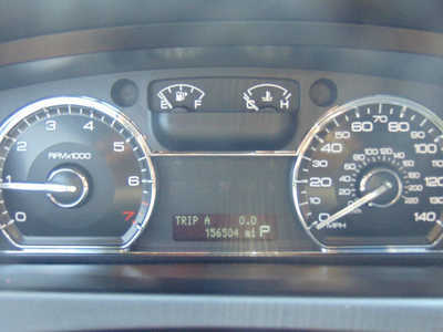 2009 Lincoln MKS, $5995. Photo 12