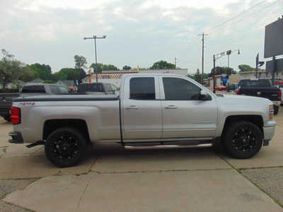2015 Chevrolet 1500 Ext Cab, $13995. Photo 4