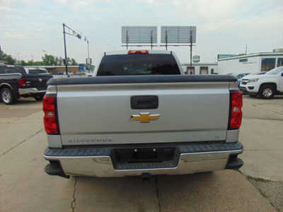 2015 Chevrolet 1500 Ext Cab, $13995. Photo 6