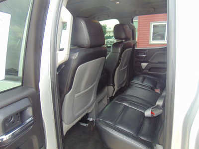 2015 Chevrolet 1500 Ext Cab, $13995. Photo 9