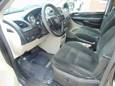 2016 Dodge Grand Caravan, $9995. Photo 10