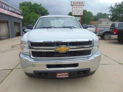 2012 Chevrolet 2500 Crew Cab, $16995. Photo 2