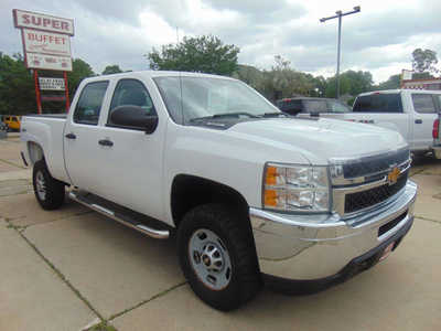 2012 Chevrolet 2500 Crew Cab, $16995. Photo 3