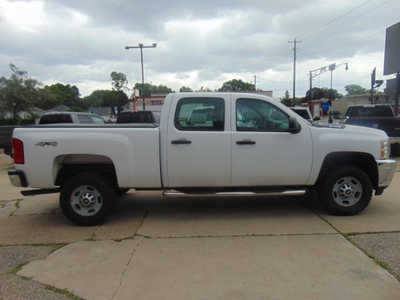 2012 Chevrolet 2500 Crew Cab, $16995. Photo 4