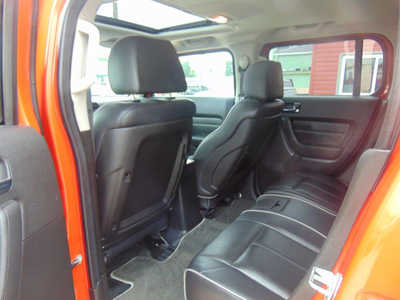 2008 Hummer H3, $14995. Photo 9