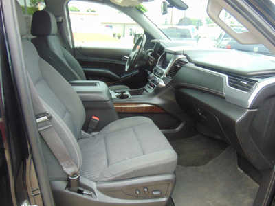 2017 Chevrolet Tahoe, $19995. Photo 10