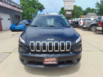 2016 Jeep Cherokee, $14995. Photo 2
