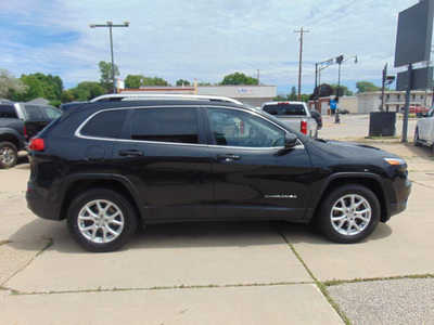 2016 Jeep Cherokee, $14995. Photo 4