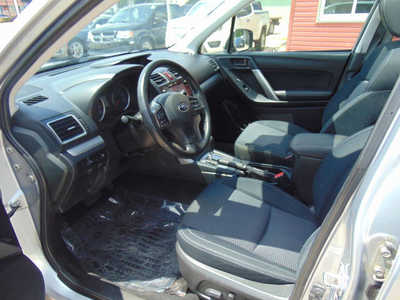 2016 Subaru Forester, $12995. Photo 10