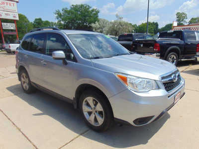 2016 Subaru Forester, $12995. Photo 3