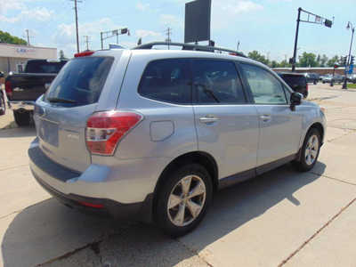 2016 Subaru Forester, $12995. Photo 5